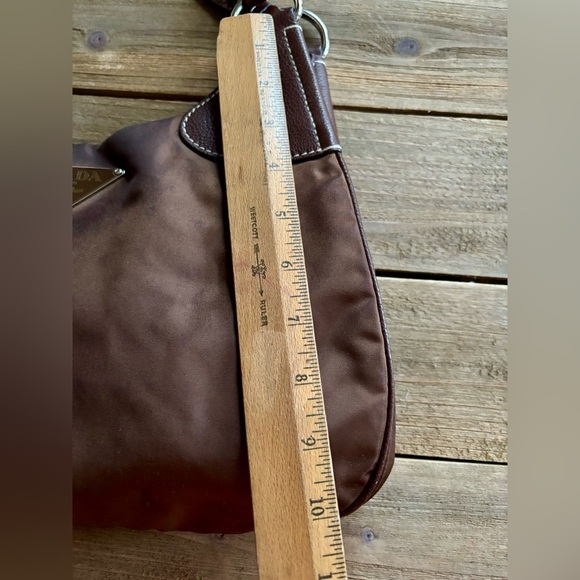 Prada Tessuto Hamal Y2K nylon with leather trim purse- authenticated - Picture 5 of 17